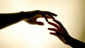 KHI CHÚNG MÌNH CHẲNG THỂ LÀ CỦA NHAU