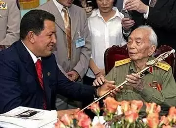 Văn võ của lòng nhân