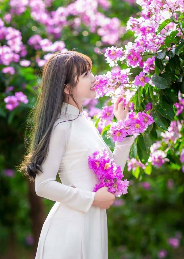 QUÁ KHỨ BUỒN, THẬT SỰ ĐÃ XA XĂM