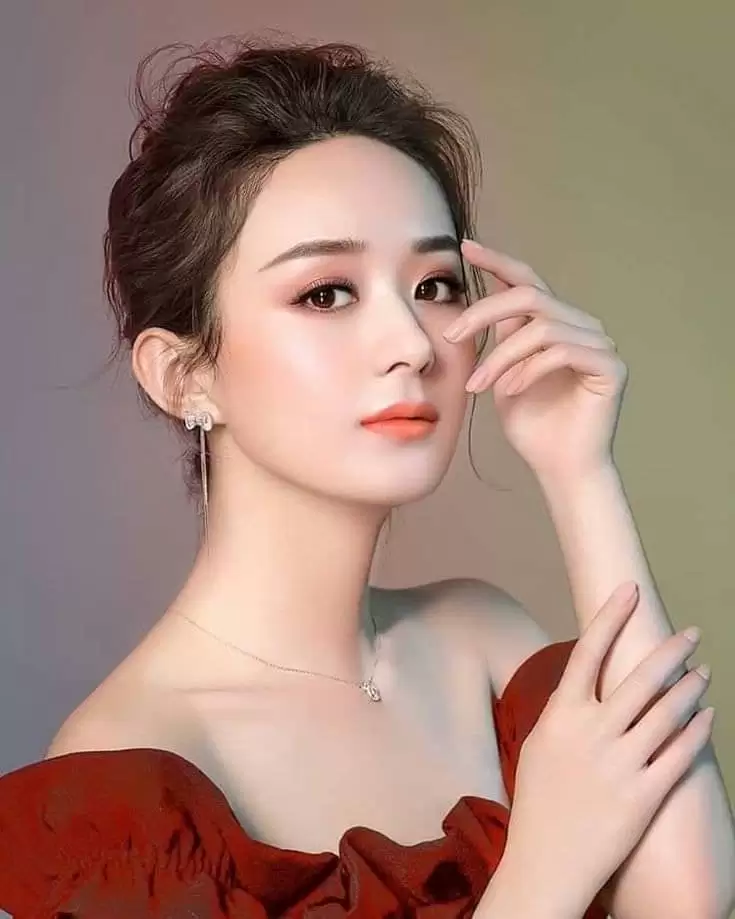 KHI BẠN Ở ĐỘ TUỔI ĐẸP NHẤT….